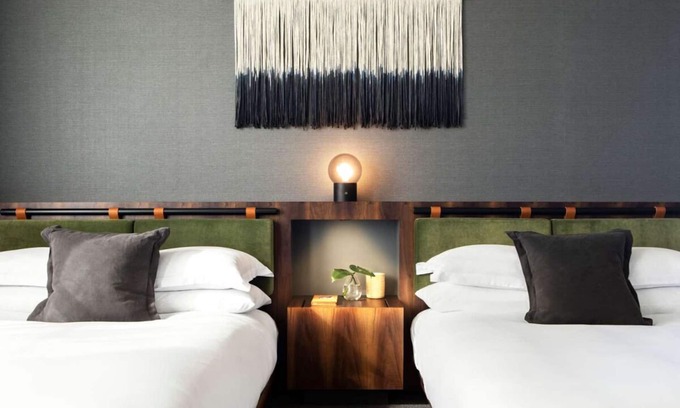 Downtown Seattle Hotel | Discover Seattle's Hidden Gem! Close to Pike Place Market, Pet-Friendly Stay!