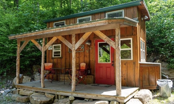 Newport Cabin | Discover Serenity at TinyFox Cabin: Your Perfect Getaway Surrounded by Nature