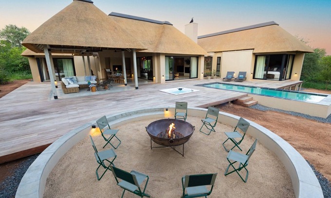 Hoedspruit Villa | Discover the coziness of Villa Mogohlo - Hoedspruit
