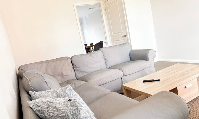 Wagga Wagga Apartment | Discover the ultimate city living experience!