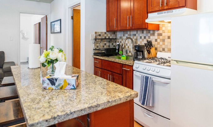 Oakland Apartment | Discover this charming residence in the heart of Oakland, CA