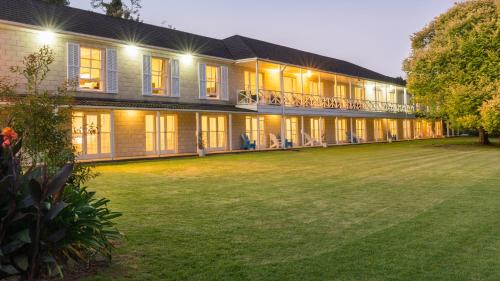 Whangarei Hotel | Discovery Settlers Hotel
