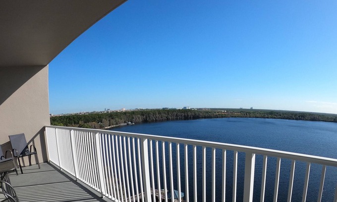 Florida Central Atlantic Coast Condo | DISNEY area CONDO 2 KING BEDS 2 BUNKS 2 BATHS Large 1350 sq ft Lake View 10th fl