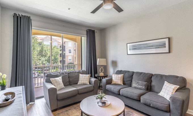 Windsor Hills Condo | Disney Nearby! Updated Condo with Modern Appliances
