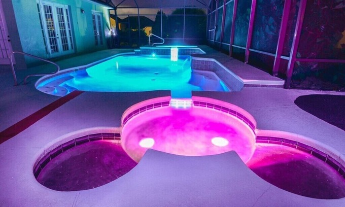 West Kissimmee House | Disney theme rooms,Splashpad, Movie Theater, Private Pool