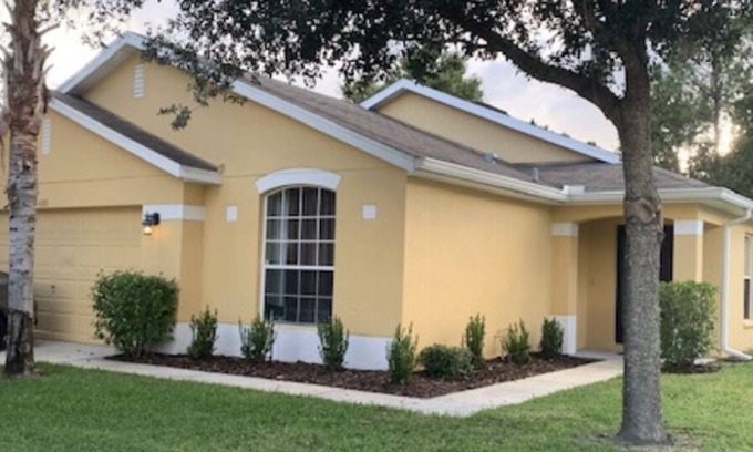 Sandy Ridge Villa | Disney/Universal/Seaworld/Golf 4bed/3bath Villa Pool Heat/wifi Included