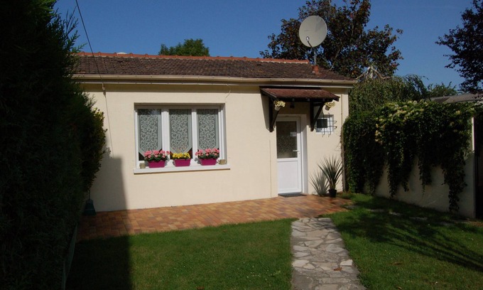Coutevroult Cottage | DISNEYLAND PARIS "Angels'Inn" COTTAGE 4 PEOPLE + BABY