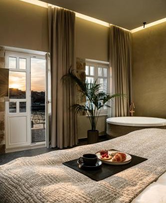 Old Town Apartment | Divino Suites Chania