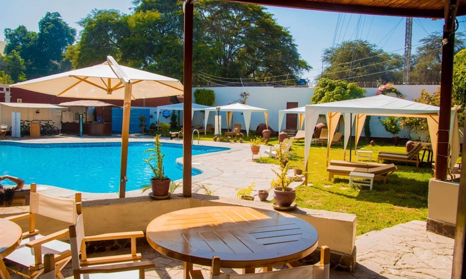 Huacachina Hotel | DM Mossone Ica