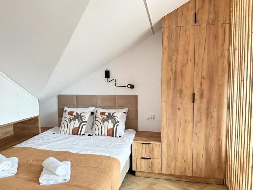 Nowy Dwor Mazowiecki Apartment | DMK Oak Studio near Warsaw-Modlin Airport