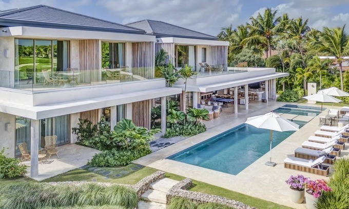 Punta Cana Villa | Villa Lorenne - Stunning Villa with golf views