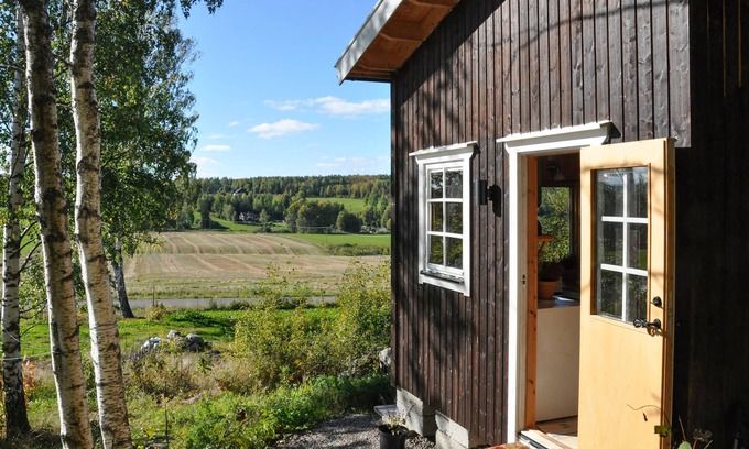 Amotfors House | Do you dream of rural tranquility and closeness to nature? Then this family-friendly wooden house wi