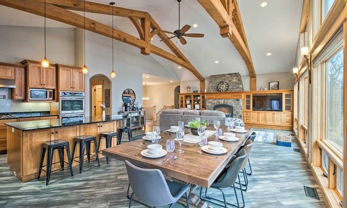 Alexandria House | Dock, Hot Tub & Game Room: Luxe Lake Latoka Home