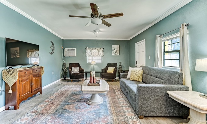 Savannah House | Dock&Volleyball! Near Downtown - Canary Cottage