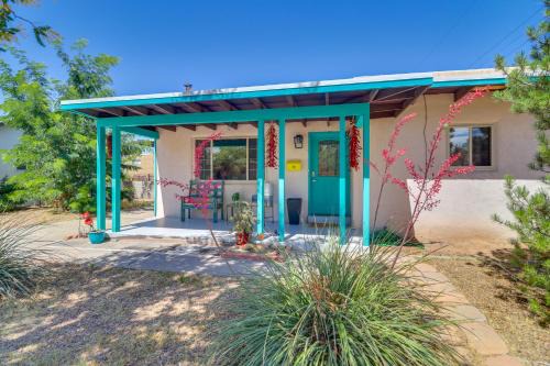 Altura Addition House | Dog-Friendly Albuquerque Home 1 Mi to U of NM!