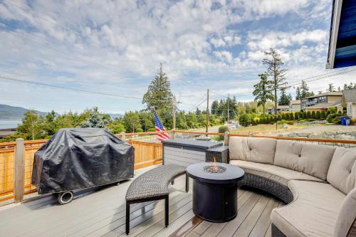 Anacortes Apartment | Dog-Friendly Anacortes Retreat with Shared Hot Tub!
