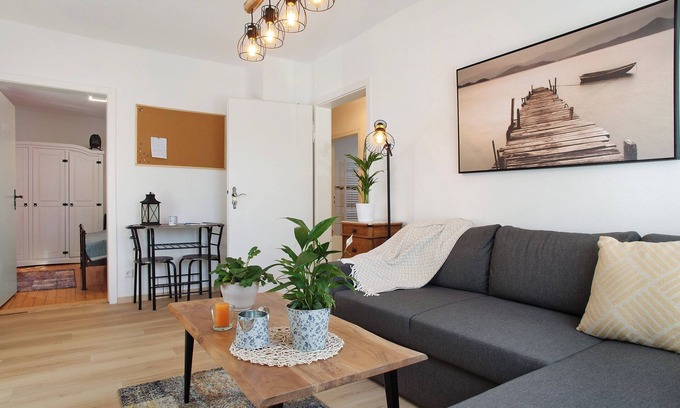 Friedrichshafen Apartment | Dog-Friendly Apartment Haus Rosi with Shared Garden & Wi-Fi