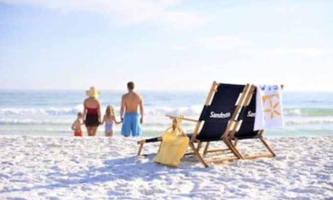 Sandestin Villa | Dog Friendly🐾 Beachside Resort🏖️Golf Cart ⛳️ Community Pool 🏊♀️ Close to shopping 🛍️