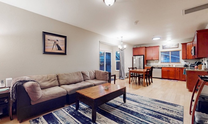 Rio Nido House | Dog-friendly cabin beneath towering redwoods with an enclosed yard - near river