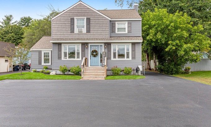 South Glens Falls Apartment | Dog-friendly getaway with firepit & gas grill, great location
