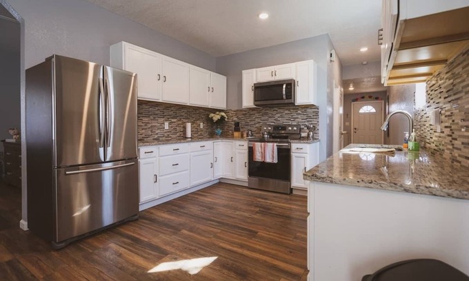 Southside House | Dog Friendly Home Close to San Antonio Downtown