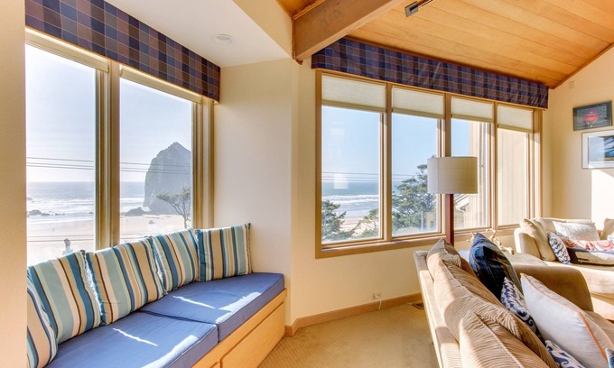 Tolovana Park House | Dog-friendly home , easy beach access, amazing ocean views