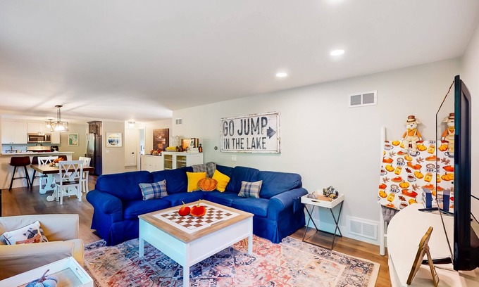 Empire House | Dog-friendly home on a large corner lot with firepit, washer/dryer, & fast WiFi