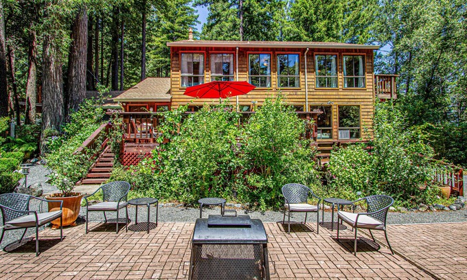 Cazadero House | Dog-friendly home with a hot tub, deck, grill & washer/dryer - golf nearby
