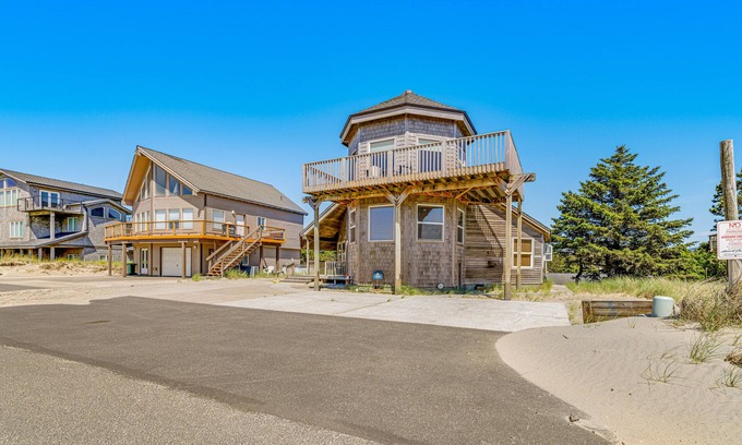 Kiwanda Shores House | Dog-Friendly House w/Ocean Views, Hot Tub, Arcade Machine, & Easy Beach Access