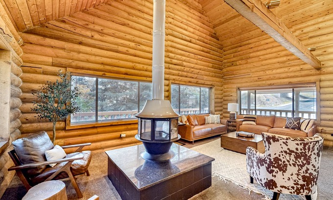 Summit Park House | Dog-friendly lodge with amazing deck & family room - close to skiing, hiking