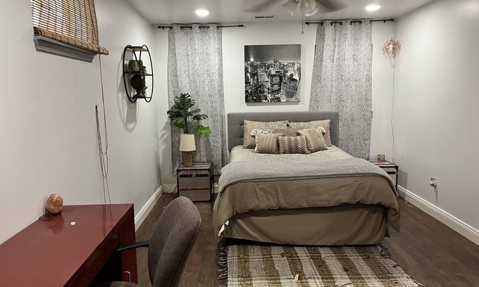 Ashland House | Dog Friendly Lower Level Basement Apartment.