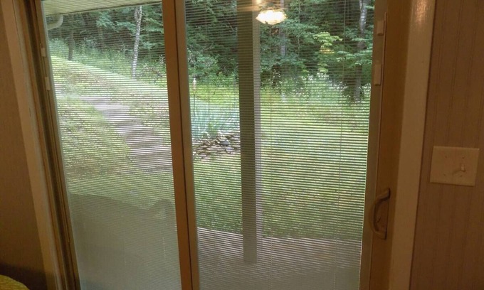Gatlinburg - Pigeon Forge Cottage | Dog Friendly Moonfall Cottage Gatlinburg
