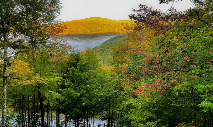 Plymouth House | Dog-friendly mountain view home near Okemo & Killington with washer/dryer