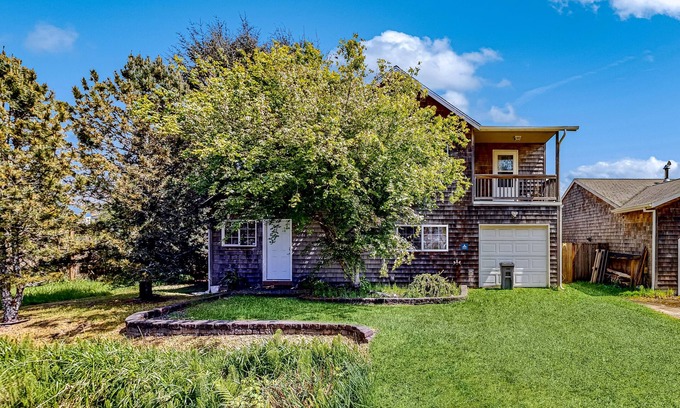 Nehalem House | Dog-friendly peaceful sanctuary with private hot tub, foosball, fireplace, W/D