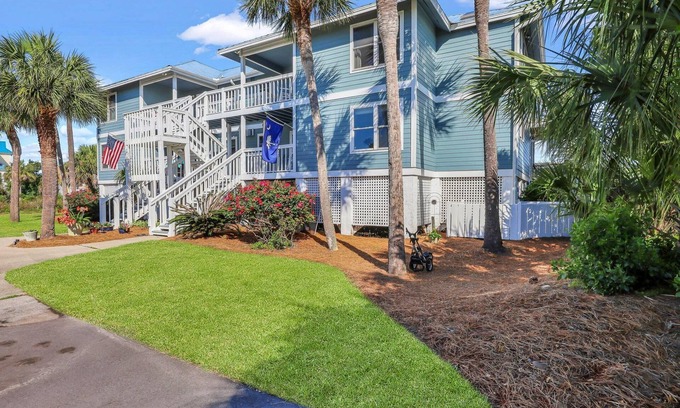 Beachwalk Condo | Dog Friendly Remodeled Condo with Beautiful Rookery View