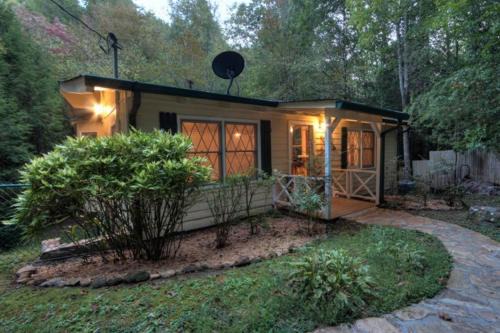 Cashes Valley House | Dogwood Creekside