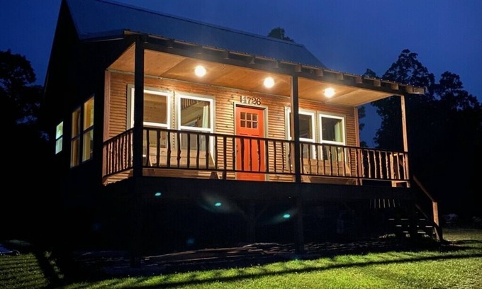 Huntsville Cabin | Dogwood Trail~Private Cabin Near Kings River