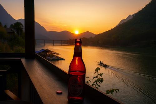 Nong Khiaw House | Dokchampa River View Villa