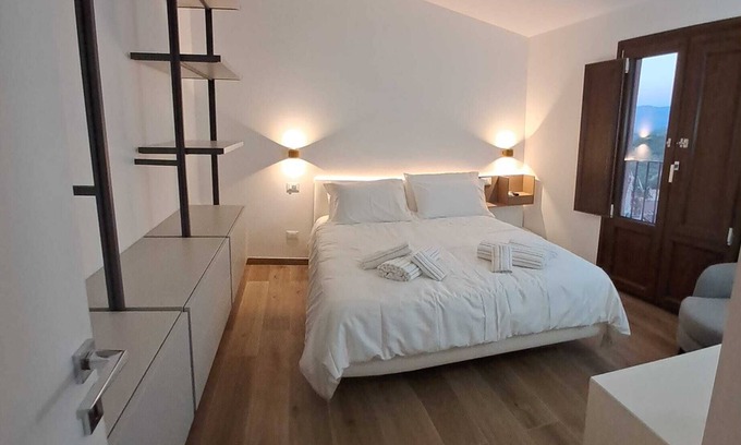 Isnello Apartment | Dolce-Giardino, Charming 2 bedroom apartment in wonderful Isnello