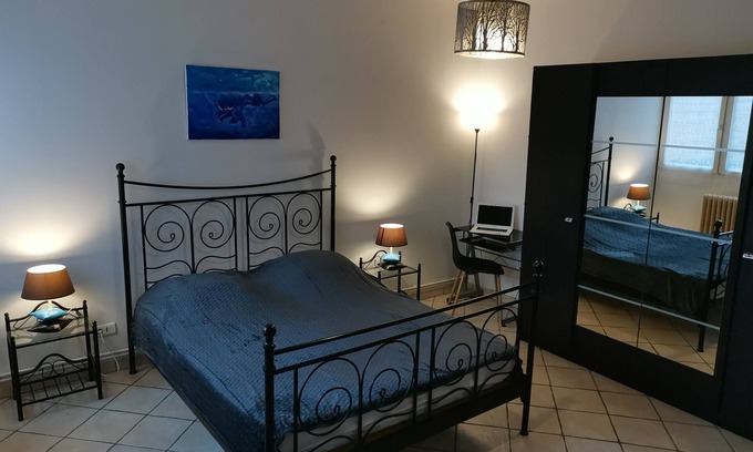 Dole Apartment | Dole le Comté furnished rental 70 m² wifi parking terrace patio near center