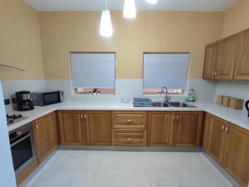 Marsaskala Apartment | Dolphin Court 3-Bedroom Sea View Apartment in Marsaskala, Malta