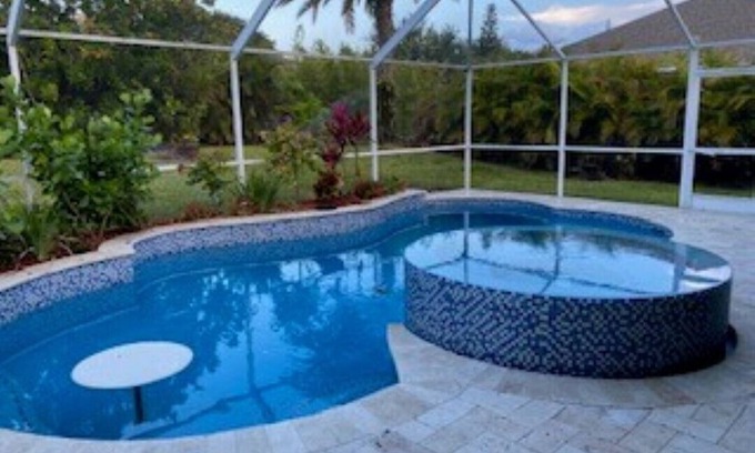 Micco House | DOLPHIN RIVERHOUSE W/HOT TUB, POOL AND DOCK