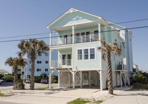 North Carolina Coast House | Dolphin Watch by Bryant Real Estate