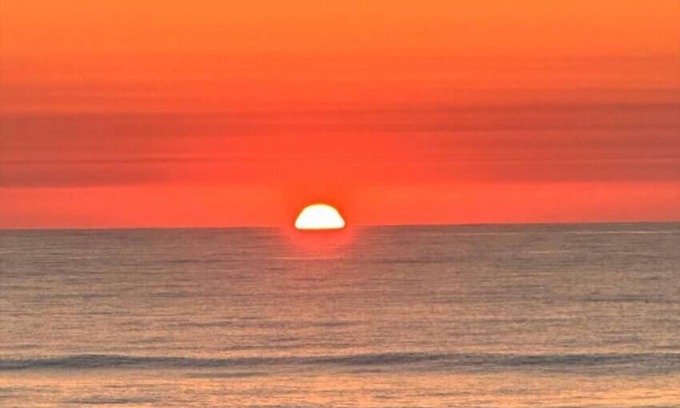 Waters Edge House | Dolphins, Wildlife amazing location to see it all!