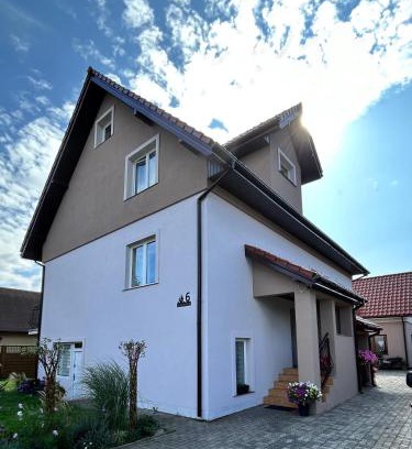 Pustkowo House | Dom Gościnny Stokrotka