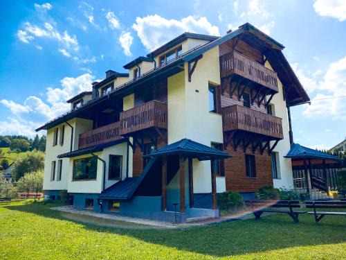 Rytro House | Dom Wypoczynkowy Relaks
