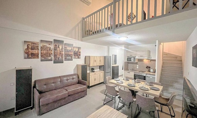 Saint-Christol House | Domaine de Bacchus-20 Min Montpellier-House with pool and Clim-4 sleeps