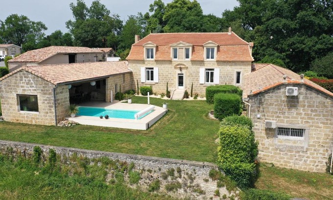 Beaupuy House | Domaine de Daspe