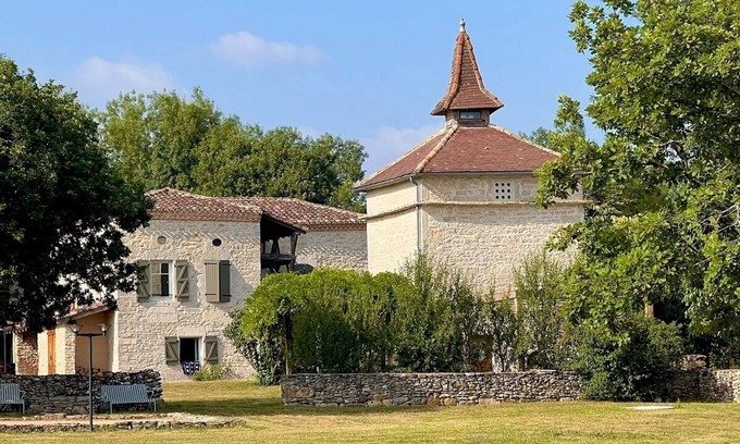 Septfonds Other | Domaine de fangal 4* - 10p - dovecote+house, air-conditioned, private 25 m pool