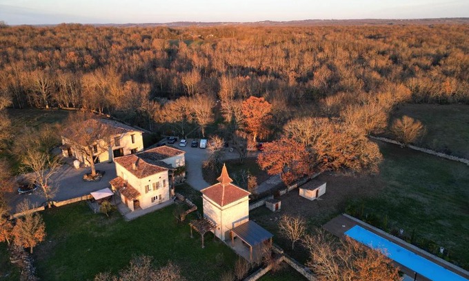 Septfonds House | Domaine de Fangal, Pgeonnier 2p, maison 8p - piscine 25m - gîtes climatisés